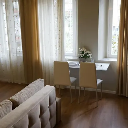 Rroji Vila *