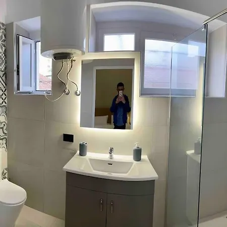 Vila Rroji Shkodër