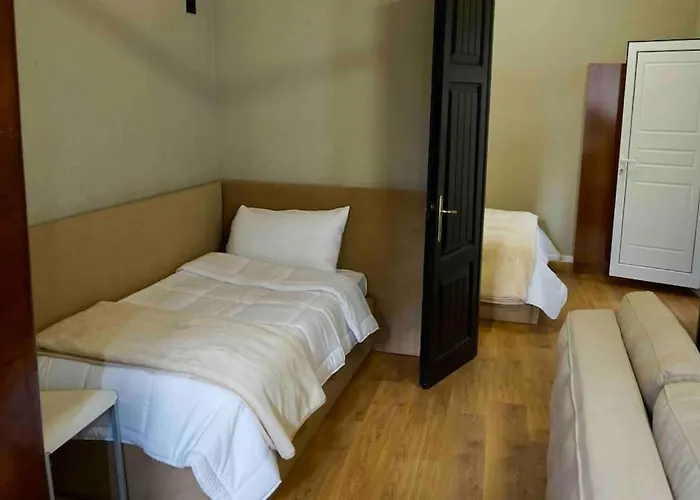 فيلة Rroji شكودر